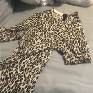 Leopard print knit sweater with zip back